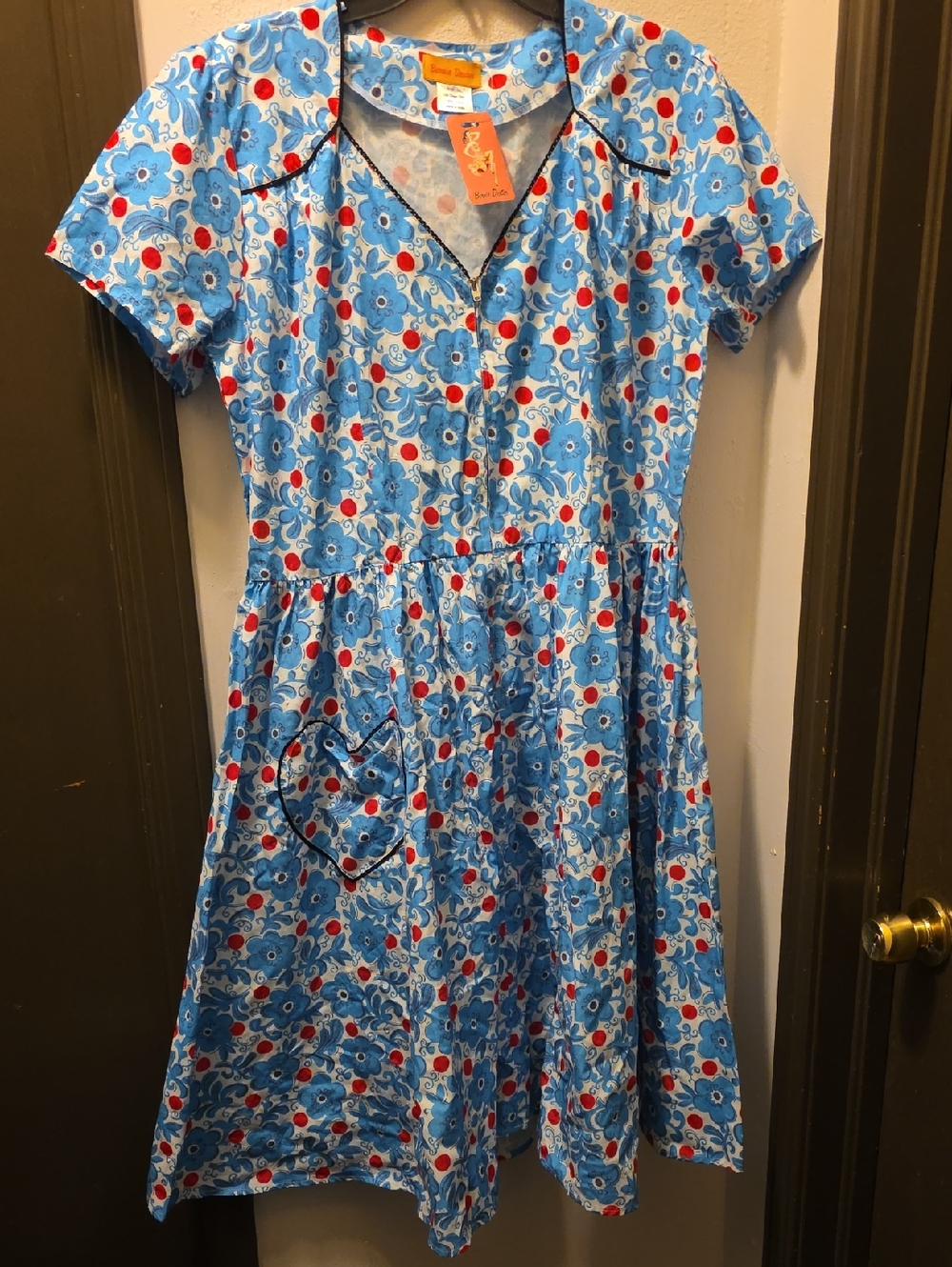 Bernie Dexter Blue Floral Dress with Red Accents. 3X. NWT